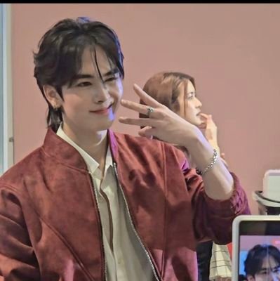 NuttrikarS's profile picture. แซนต้า พงศภัค 🎀 #Santapp ((เด็กจิ๋วของมัมมิ๊ตลอดไป))

🖤🤍 #PerthSanta #เพิร์ธแซนต้า ~~🐯🐶
❤️#DOMIIA