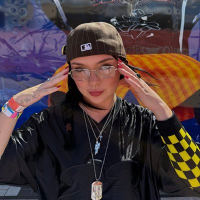 alexiswynn24's profile picture. 22 / hp fanatic