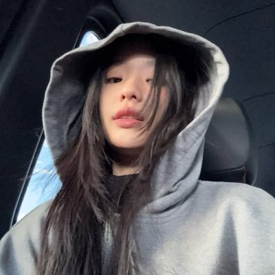 glrlinabox's profile picture. rant acc