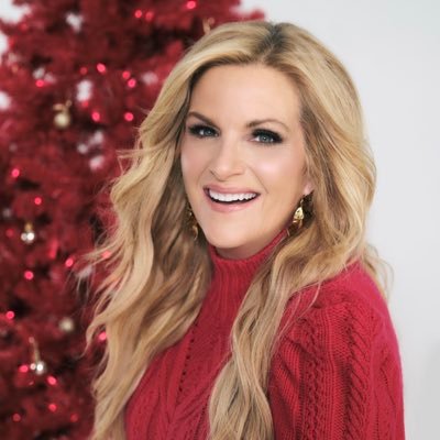 trishayearwood's profile picture. Pre-order 'Christmastime'🎄 My album 'The Mirror' is out now🪞