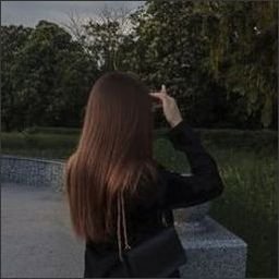 rineheart413115's profile picture. 
