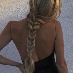 roznowski5210's profile picture. 