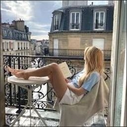 anlaufhaxh27652's profile picture.