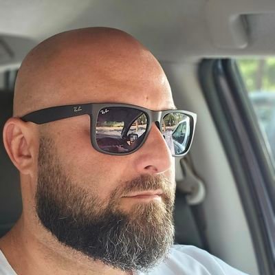 calculista2022's profile picture. histórias nossas histórias, dias de luta dias de glória.