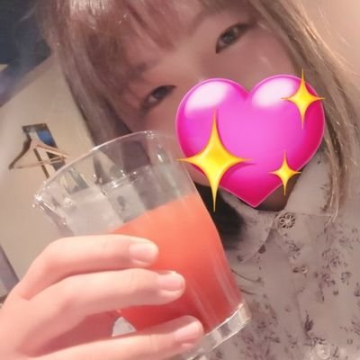 v_tenten_v's profile picture. 158cm  90over 30前半   https://t.co/JgXg99NYWl  クンニ好き性癖行方不明ただのかまちょのわがまま女👧🏻飯垢になりつつある(笑)