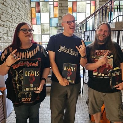 Magdalitena's profile picture. Of the Green Ajah