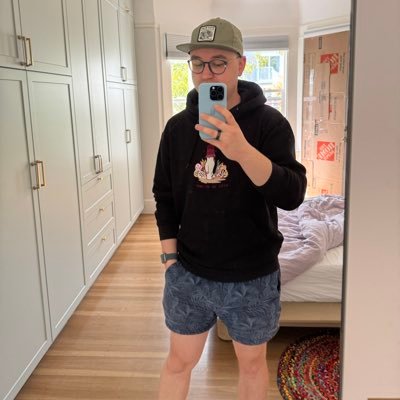hugelgupf's profile picture. 