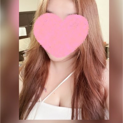 Y7KiF9Z0S9C3V5's profile picture. 