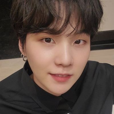 burntwngs's profile picture. 방탄소년단 ─ 𝗐𝖾 𝖺𝗋𝖾 𝗳𝗼𝗿𝗲𝘃𝗲𝗿 𝖻𝗎𝗅𝗅𝖾𝗍𝗉𝗋𝗈𝗈𝖿 ! ✦