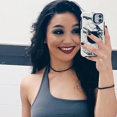 PerezRoxanne12's profile picture. 