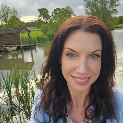 Embo28's profile picture. 