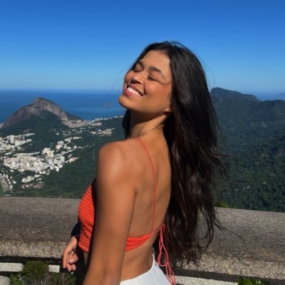 santikaliny's profile picture. 