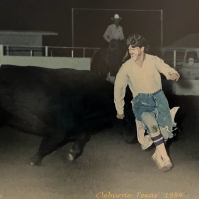 GustafsonRe's profile picture. Half of my mistakes I made stone cold sober...Half of my mistakes I made at closing time.