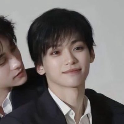 rvngdwsw's profile picture. 