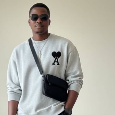 BoiiDominant's profile picture. I don't introduce myself it's ur fault if you don't know me. king🤴 way!