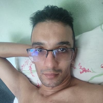 GuimaraesB2046's profile picture. gay proibido para de menor 🔞 🌈👿👿