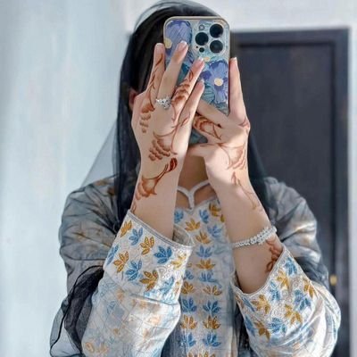 KainaatButt_'s profile picture. Open Minded , Student , Foodie  🚫 DM NO 🚫