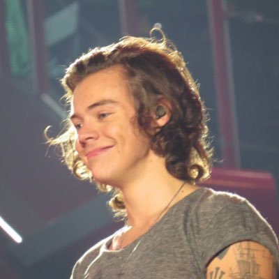 hrryswifl's profile picture. 18 | haylora stan, a veces spreenista