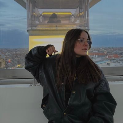 maav_b's profile picture. Paris