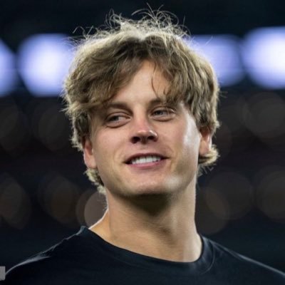 SupaMoja's profile picture. Un jour en moins avant la retraite