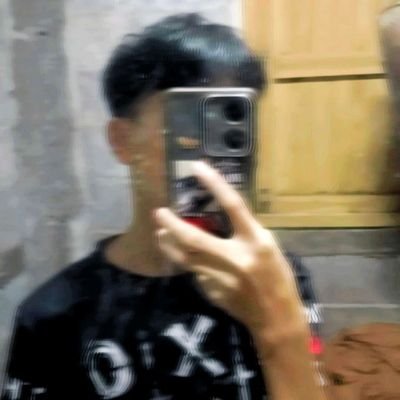 xi_ys56422's profile picture. 18y
