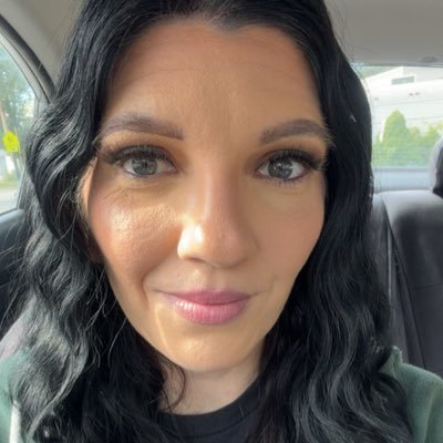 heather_rosemcd's profile picture. Rare Grey Eyes! Mom of two girls,Love sports Born and raised in Cleveland . Go Browns ,Cavs and Guardians 🏈🏀⚾️ Teacher , Cincy Bearcat Alumni💋✌🏼NO DMs ☠️