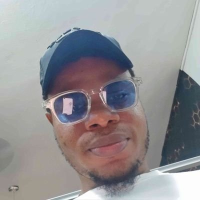 EmmanuelSo64648's profile picture. A fullstack developer