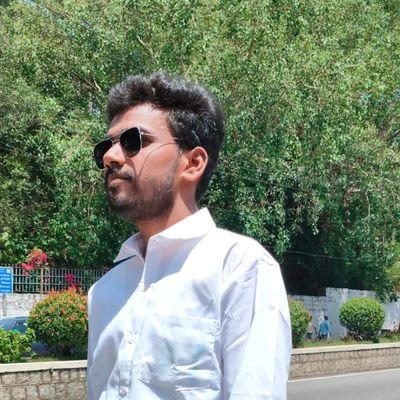 raju0667's profile picture. intresting on politics...🇸🇱