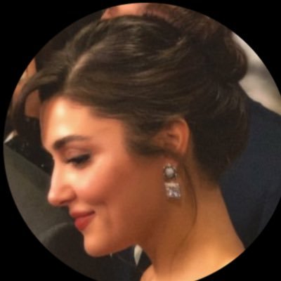 quinn_k777's profile picture. ملامح الأُنثى في كُلِّ النساء ولكن ليست الرُّوح في كُلِّ أُنثى 👒✨ 🗝️🍀🧲🌍🔮✨🌹 (غالية الأثمان شخصياً💎👑)⚜️ تعاملي معك بلُطف لايعني أنني أحببتك «هي الاخلاق»