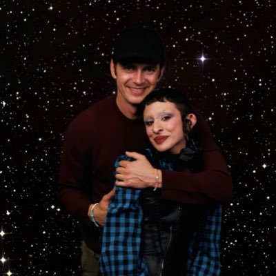 hahahesc's profile picture. at the cinema and/or at a concert