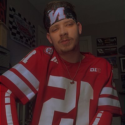 BCARRUTHERS915's profile picture. 