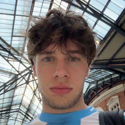 benedictwblack's profile picture. 20🍉🦦