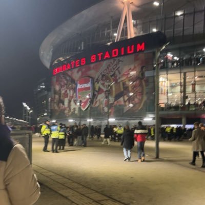 elliex307's profile picture. im a 18 year old girl who relys on her boyfriend and arsenal to live x