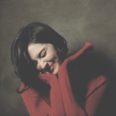 Lau1m3's profile picture. Gracie and books addicts / was @playcardigan