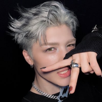 rikizful's profile picture. this is twitter dot com do not take me seriously