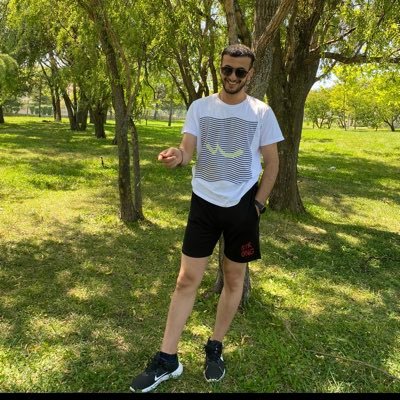 yomelik's profile picture. TCDD 🚂  kickboks 🥊