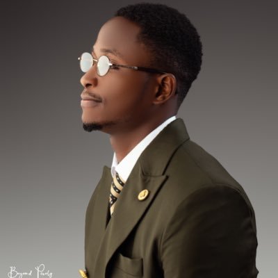 Chxkwuebuka's profile picture. me!. Chels💙