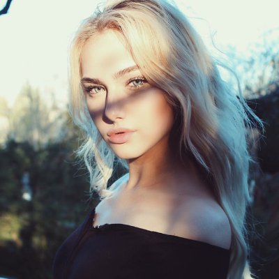 Cryptina_X's profile picture. 