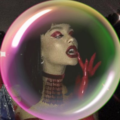 monopolyarianaa's profile picture. fan account | she/her | #1 needy and past life stan