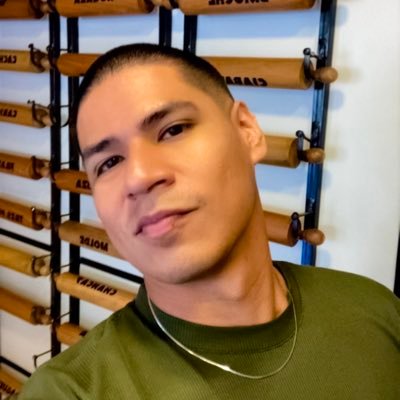alvaroamayag's profile picture. Geógrafo, little monster y ser humamo