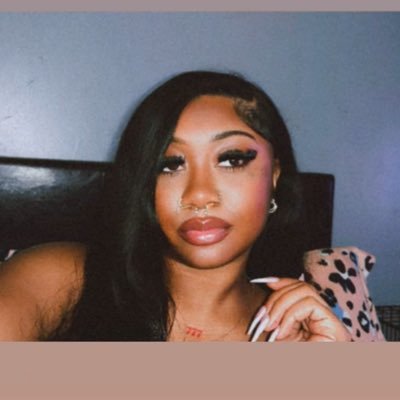 whoischrm's profile picture. Your Fav Country P ⭐️ ♡ 𝙄𝙣𝙨𝙩𝙖: iheartxchyna ♡ 𝑰 𝒍𝒐𝒗𝒆 𝒎𝒐𝒏𝒆𝒚. 𝟓𝟎𝟎 𝑴.𝑼