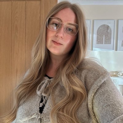 siyatkkm's profile picture. https://t.co/p82B6vZwul