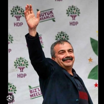 Lamineforfu's profile picture. ÖNDER Baba