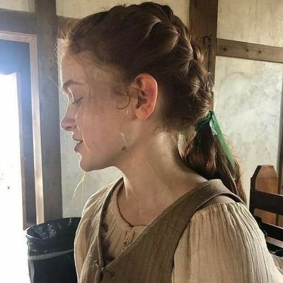 dudabyerss's profile picture. vivendo pela estreia de stranger things 5