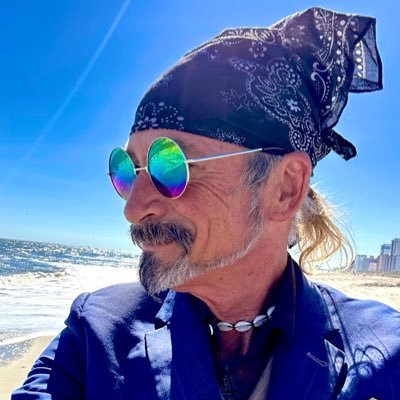 JimiEdward88904's profile picture. Born in Hawaii. Raised in South Carolina , Worked in Hollywood As A Sound Engineer , Lived In Nashville Building Studios. NEW EP. On SoundCloud