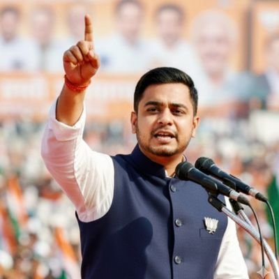 Mohitmishra4bjp's profile picture. धर्मो रक्षति रक्षितः | हिंदुत्ववादी | नमो भक्त |

Vidhansabha vistarak jamshedpur mahanagar jugshalai 

Ex-L.S election Vidhansabha vistarak jamua