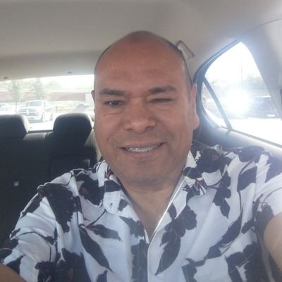 Ernesto412467's profile picture. saludos
