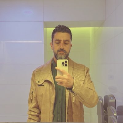 stavrosdimakk's profile picture. 