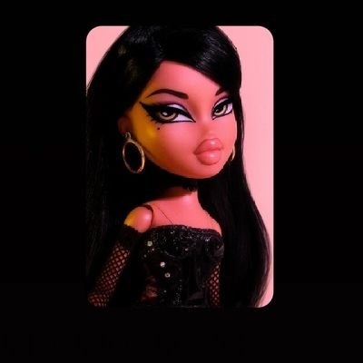 t1x1o7's profile picture. Realistic character but cartoon image 👧🏽 .