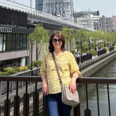 aylin_emekli's profile picture. Cevapları olan değil, soruları olan kişileri dinleyin- A. Einstein